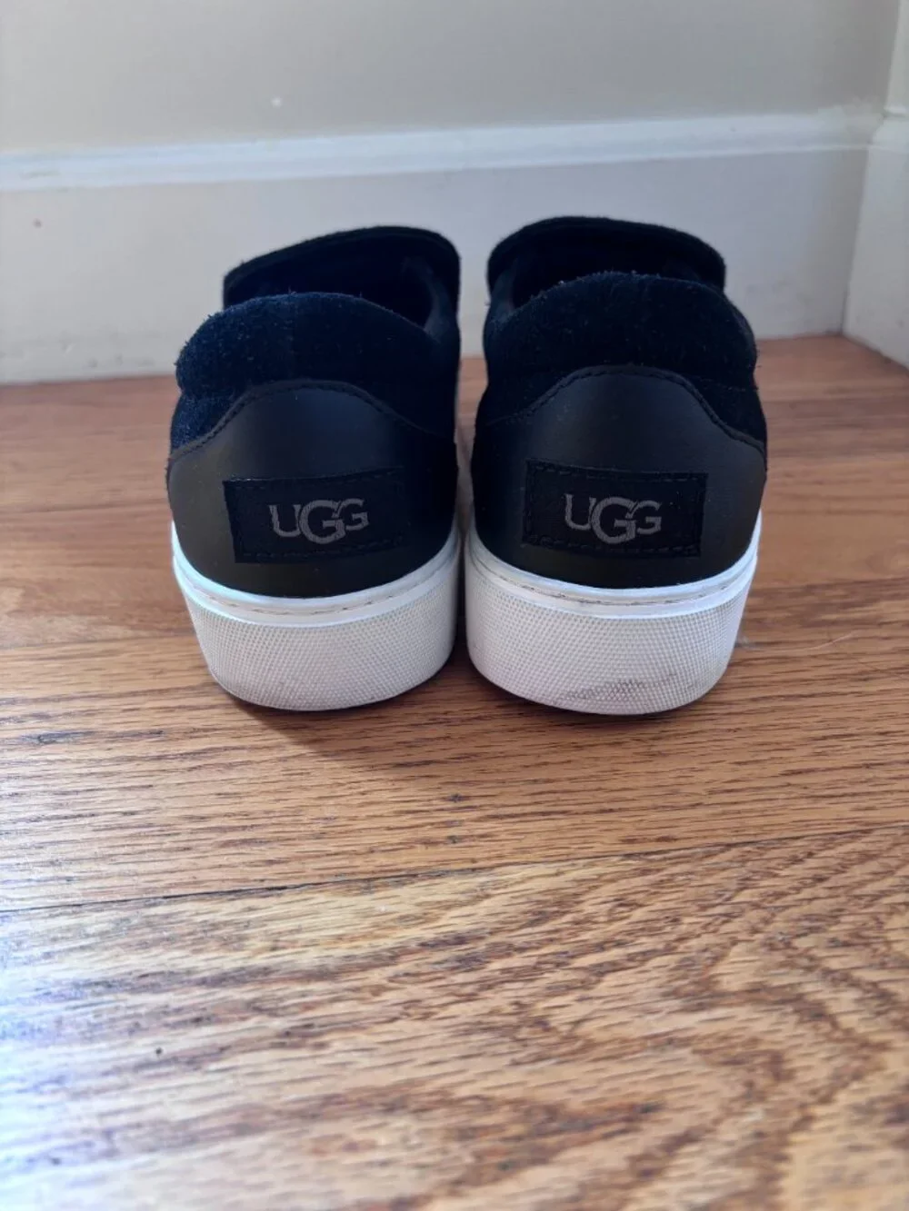 UGG Zilo Slip-On Sneaker